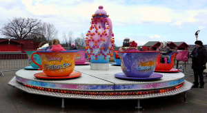 tea-cup-ride-hire-kent